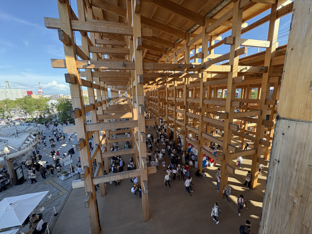 万博の猛暑に対抗するために効果的な日陰