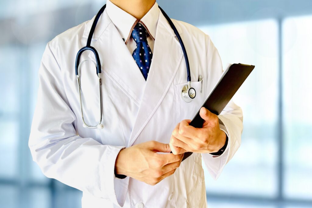 iPS細胞による網膜治療で見え方が改善 新しい未来に期待の声