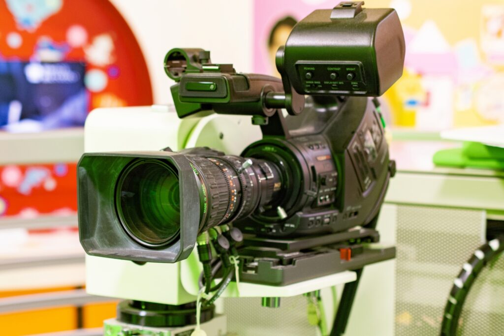 BBC会長が辞任表明 トランプ氏演説の恣意的編集で責任