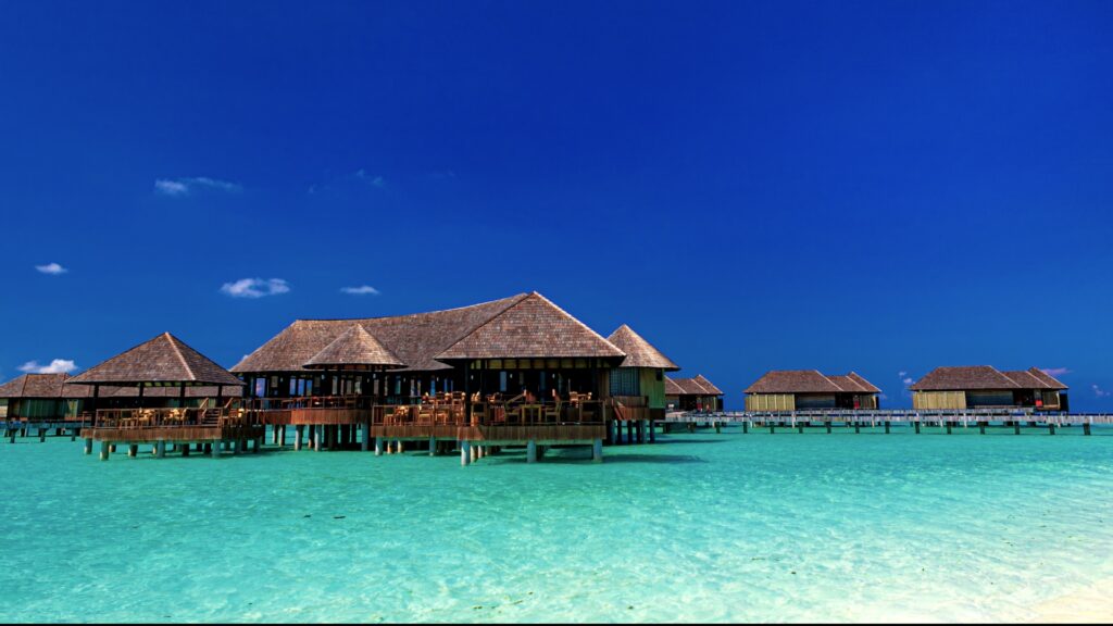 モルディブ、世代限定の喫煙禁止を世界で初めて導入 2007年以降生まれは生涯たばこ禁止に