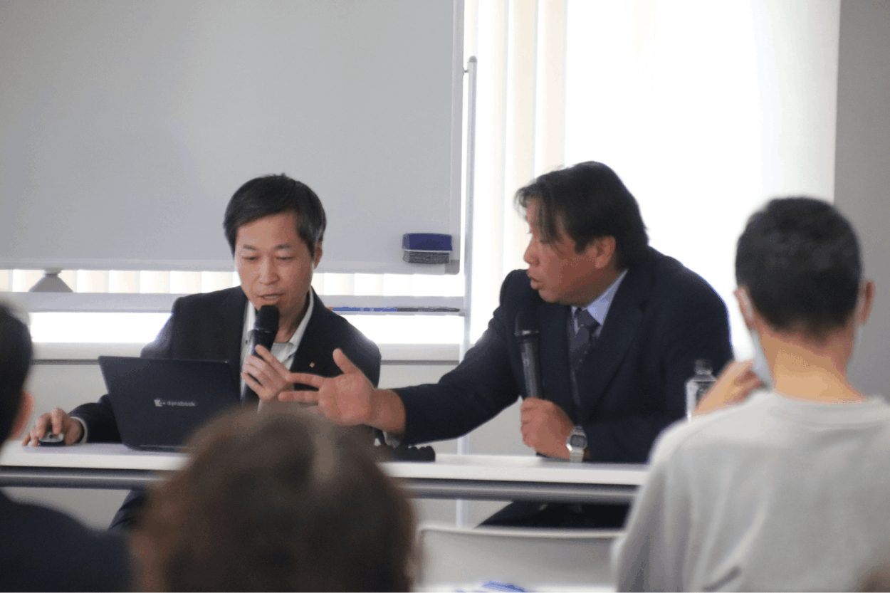 引退後のセカンドライフと資産形成について話す里崎智也氏 (2)