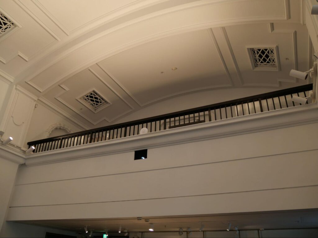 旧・中央裁判司署の傍聴席