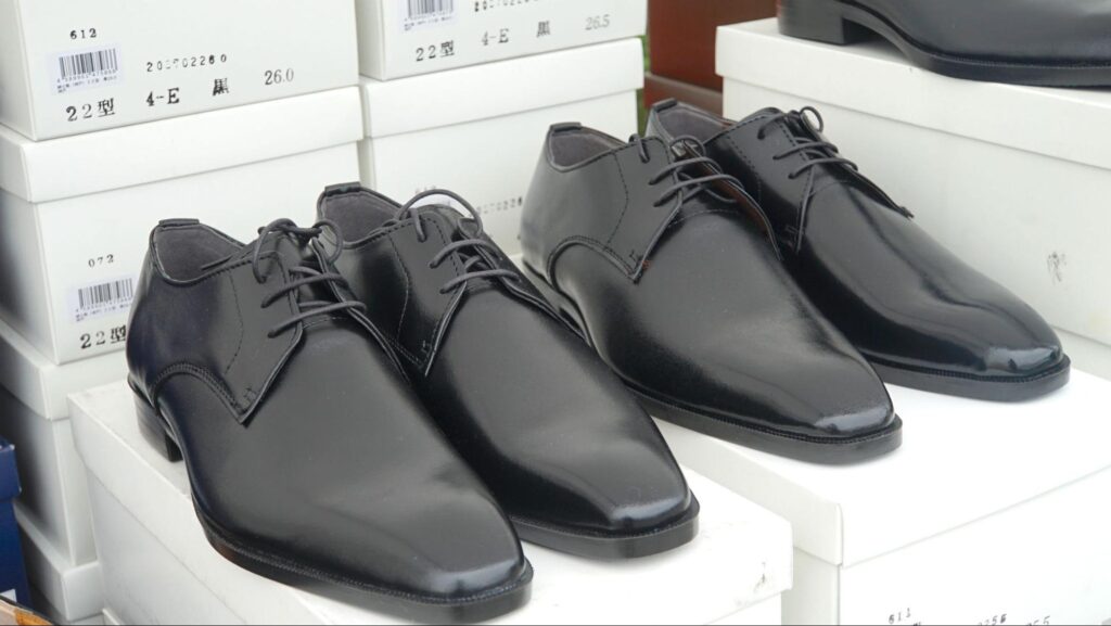 神戸刑務所の刑務作業の革靴