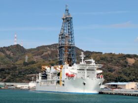 南鳥島沖のレアアース泥採鉱、2027年処理施設設置へ　経済安保強化