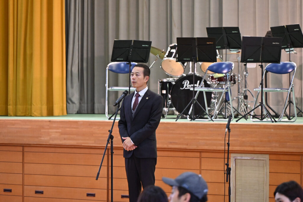 島根あさひ社会復帰促進センター　センター長・中間篤則
