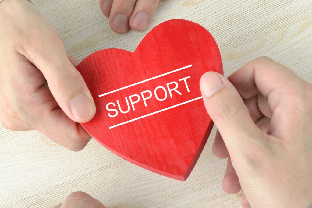 「自己責任」同意書付きで期限切れ食品配布　徳島市の対応に批判と波紋