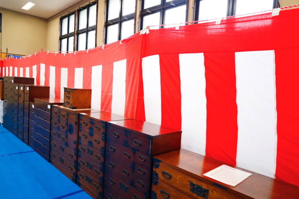 刑務所作業製品の家具