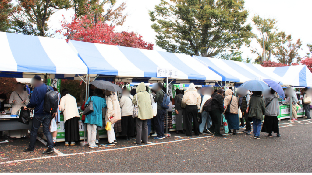 府中文化祭刑務所作業品の販売の様子