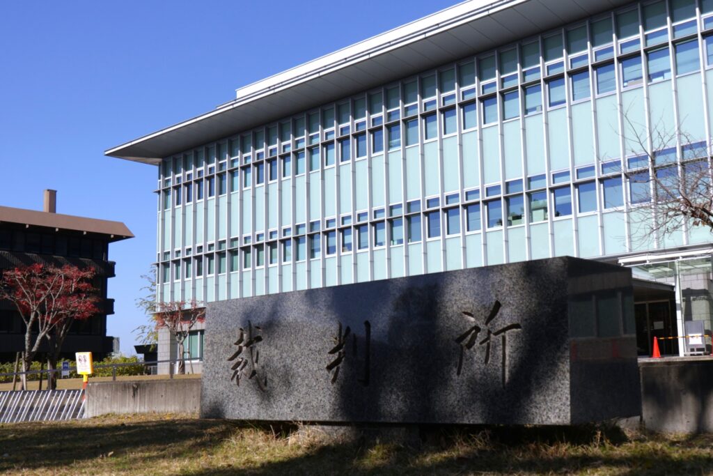 安倍元首相銃撃、公判で山上被告が初めて遺族に謝罪「非常に申し訳ないことをした」