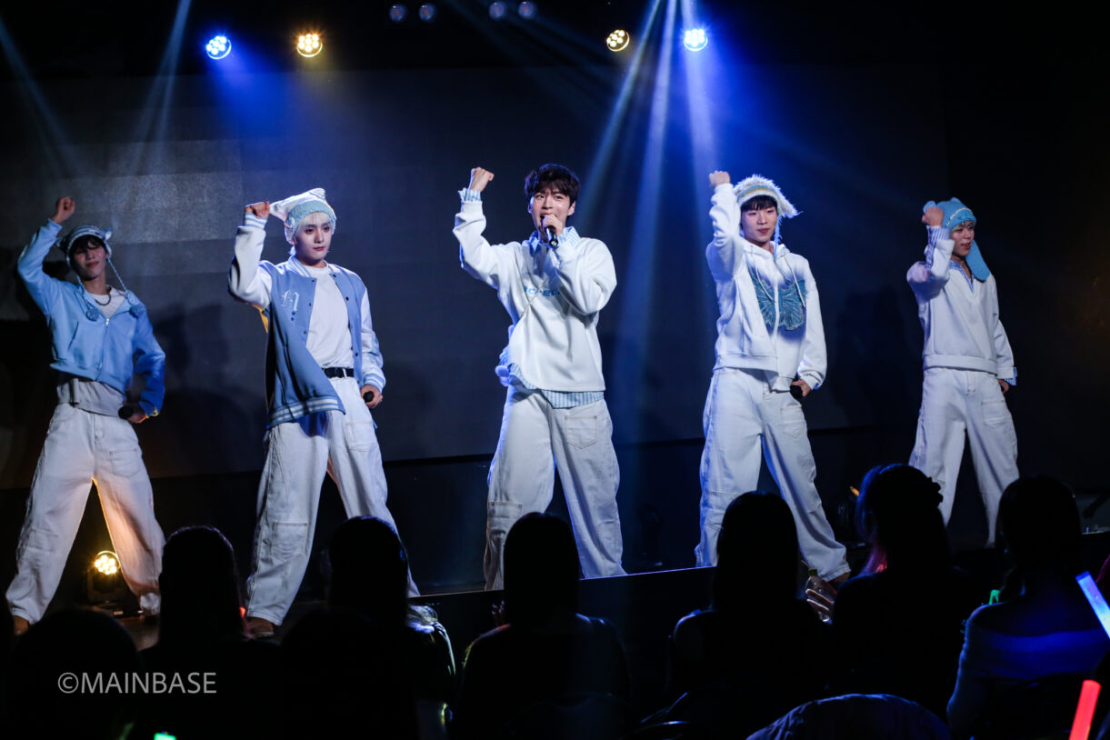 左から：カイン、アール、ハビン、ジオ、リヒョン