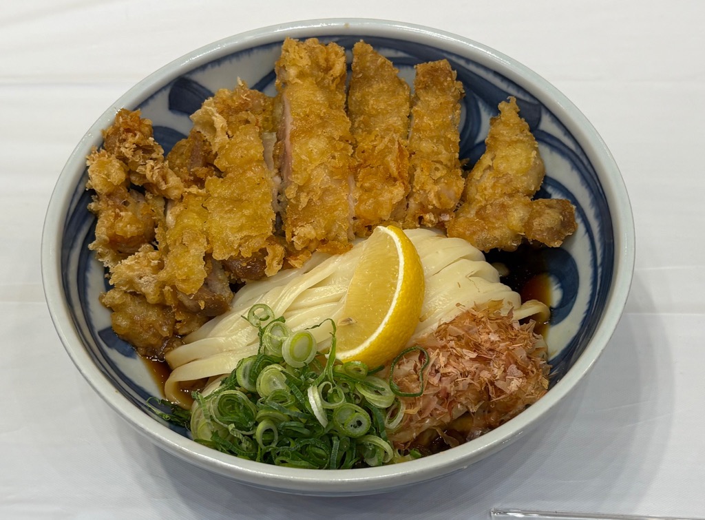 讃岐うどん宗（むね）(多摩区登戸)かしわ天ぶっかけ 850円