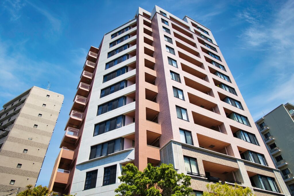 東京23区の家賃、世帯所得の4割超え マンション価格高騰が賃貸市場に波及