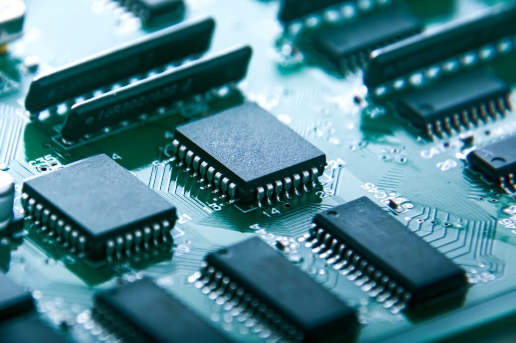 ホンダが半導体の分散調達を開始、ローム等から新たに供給確保へ