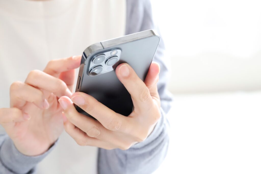 米グーグルとアップル、スマホ開発ベトナム・インドに移管 中国依存脱却