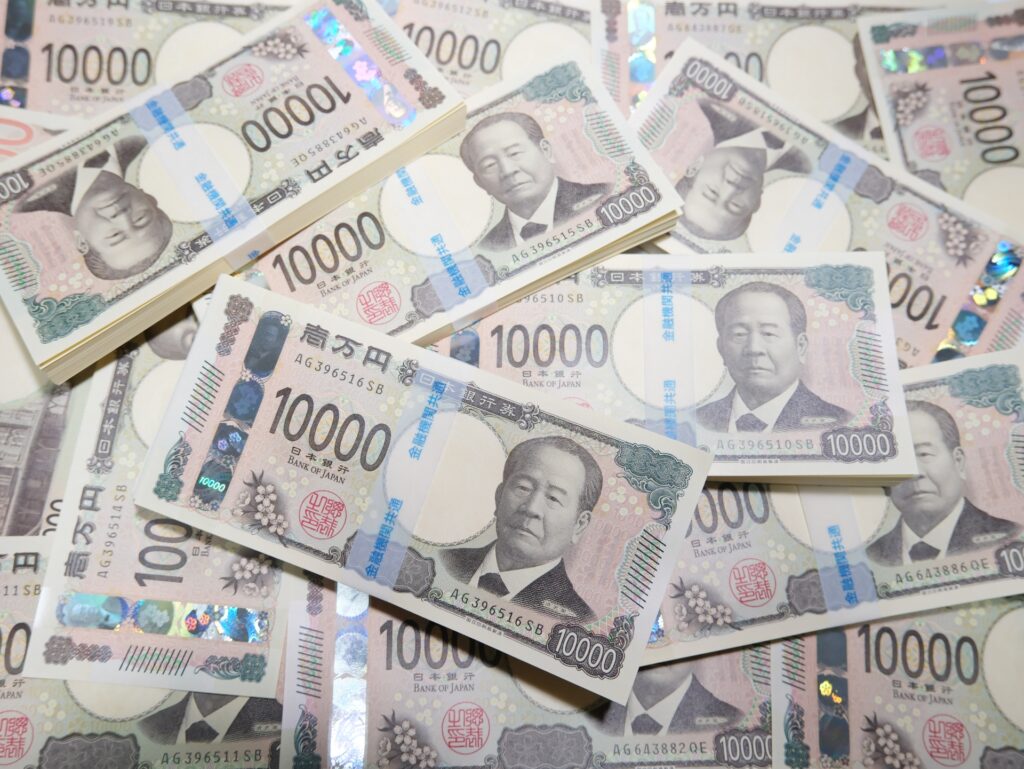 所得1億円超の「億万長者」3.8万人に到達、10年で倍増 株高と不動産高騰が追い風