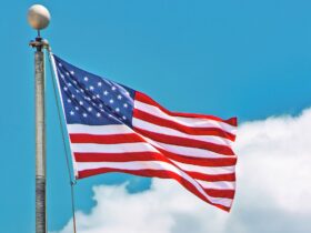 米軍、ベネズエラ「影の船団」タンカー2隻拿捕　石油封鎖を強化