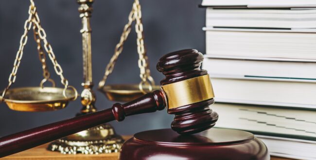 トランプ大統領、納税記録流出めぐりIRSと財務省を提訴 100億ドルの賠償要求