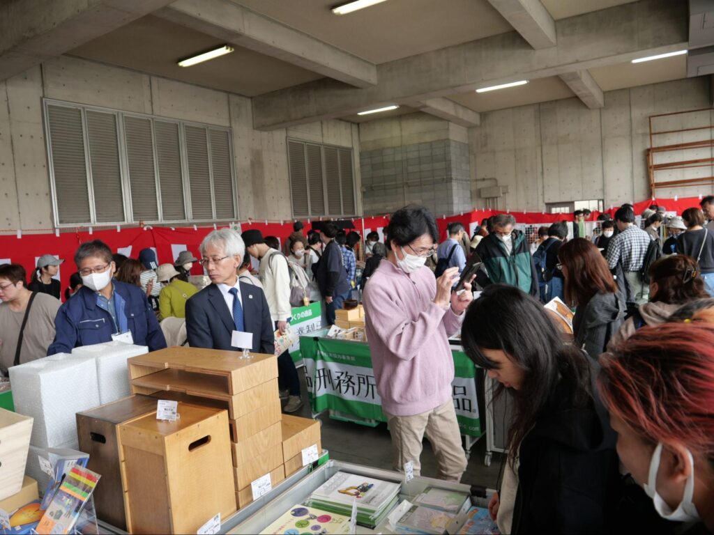 横浜矯正展の様子