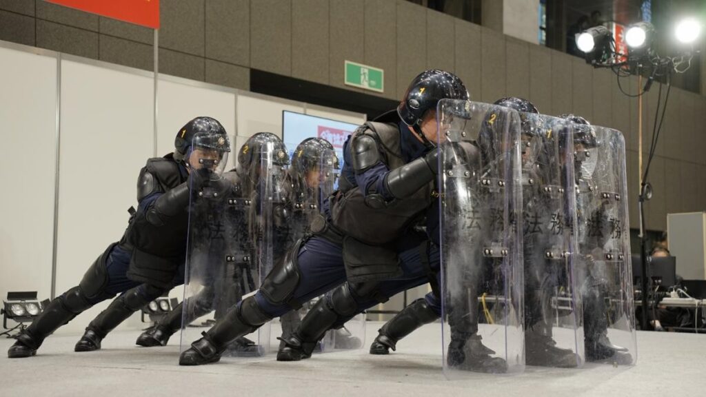 機動警備隊の活動披露