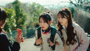 「ロケットナウ」初タイアップ　佐藤芹菜・多田梨音・永瀬碧出演 WebCM「放課後パーティー」篇 (2)