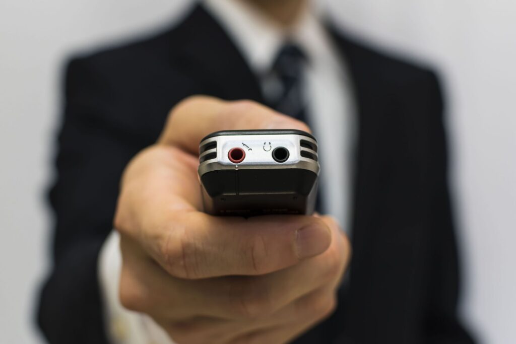 トヨタと検事総長経験者、電通グループに取材した記者