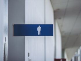 高校トイレ暴行動画拡散、栃木県立高の男子生徒2人を書類送検　県教委はいじめ重大事態と認定