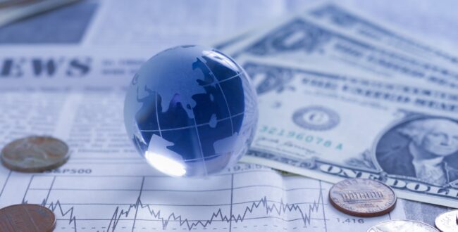 「新興国株」5年ぶりの逆転相場　利下げとドル安追い風に広範な上昇