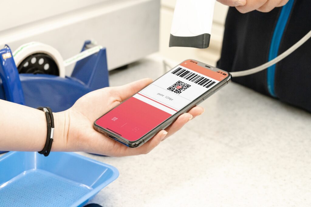 PayPay、3月に米ナスダック上場へ　Visa提携で海外展開を加速