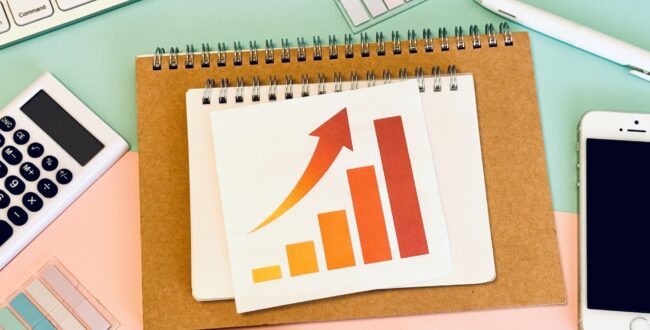 関西大手私鉄3社が過去最高益 万博とインバウンド需要が追い風に