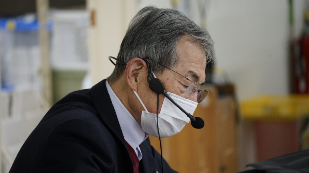 受刑者の更生について話す岩見屋さん