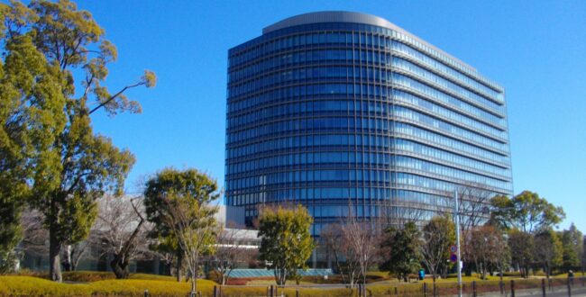 トヨタ、ハイブリッド車を2028年に3割増産へ　EV普及失速で環境車戦略に転換の波