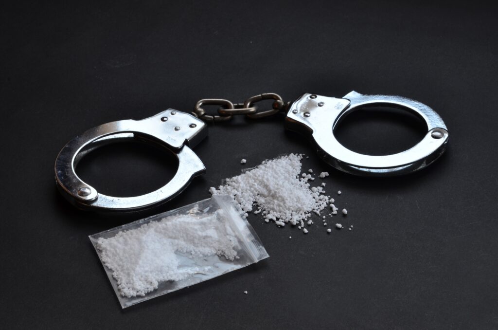 エイベックス社員逮捕で謝罪声明 捜査に「全面的に協力」と表明