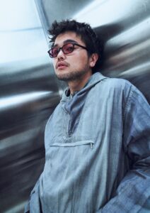 井口ソロアーティスト写真