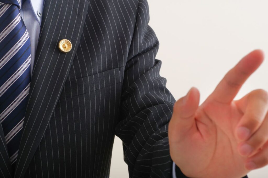 情状弁護について説明する弁護士