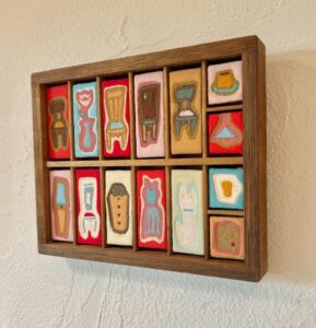 明るい部屋 18.5×25.9×8.2cm, 2026年, 箱, 板, 寒冷紗 岩絵具, 膠, 色鉛筆