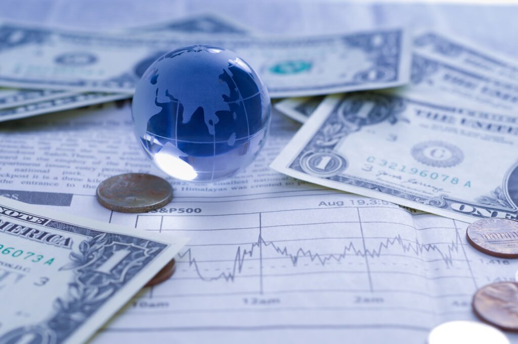 イラン情勢緊迫でNYダウ521ドル安 米長期金利4%割れ、原油は7カ月ぶり高値