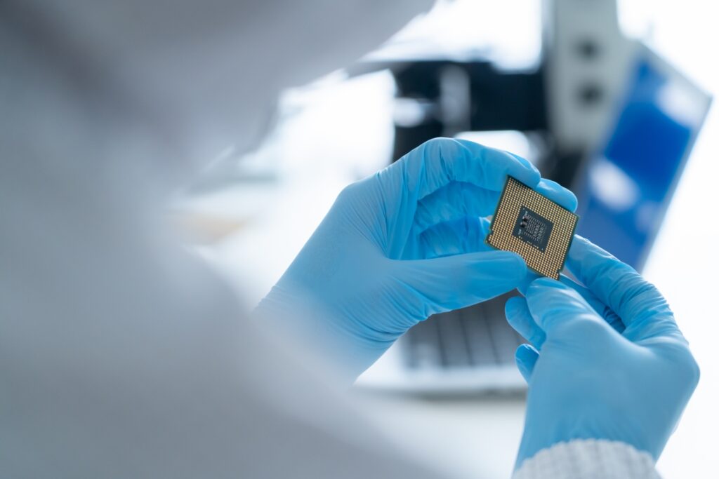 アームが初の自社設計チップ「AGI CPU」発表　SBGのAI戦略加速