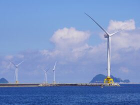 ベスタス、日本に洋上風車工場　国産供給網でコスト低減めざす