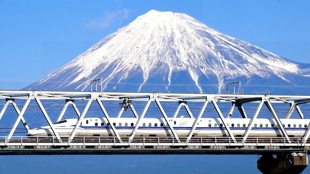 東海道新幹線に完全個室が復活　10月1日導入へ、グリーン車上級クラスとして展開