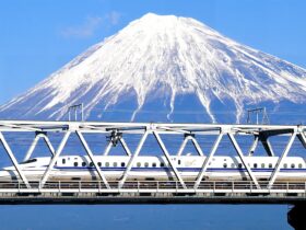 東海道新幹線に完全個室が復活　10月1日導入へ、グリーン車上級クラスとして展開