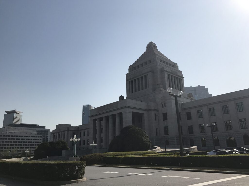 高市首相「武器輸出は時代の要請」　宮沢答弁に言及し拡大方針を正当化