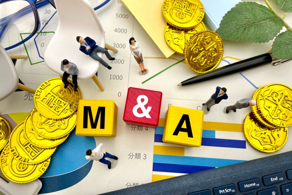 ジェフ・ベゾス氏、約16兆円規模のAI×製造業ファンド構想　半導体や防衛など買収視野に