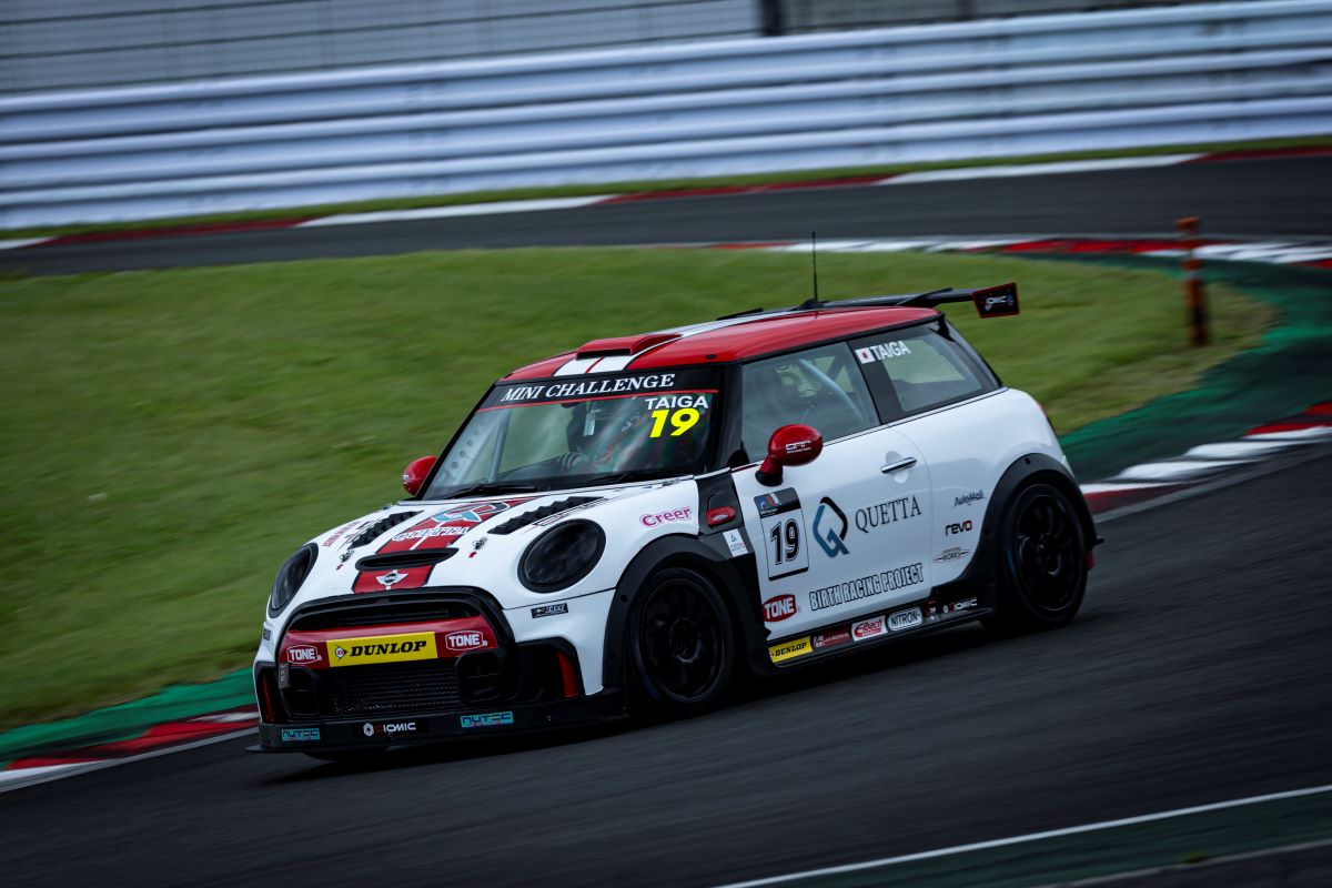 ▲MINI JCW 2025優勝車 19号車 井本大雅選手