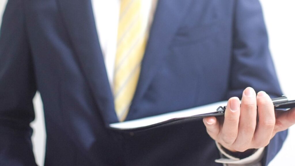 被告人となった若者と向き合う弁護士