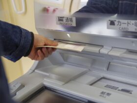 「架空名義口座」で詐欺マネー追跡へ　犯収法改正案を閣議決定、口座売買や「送金バイト」を厳罰化